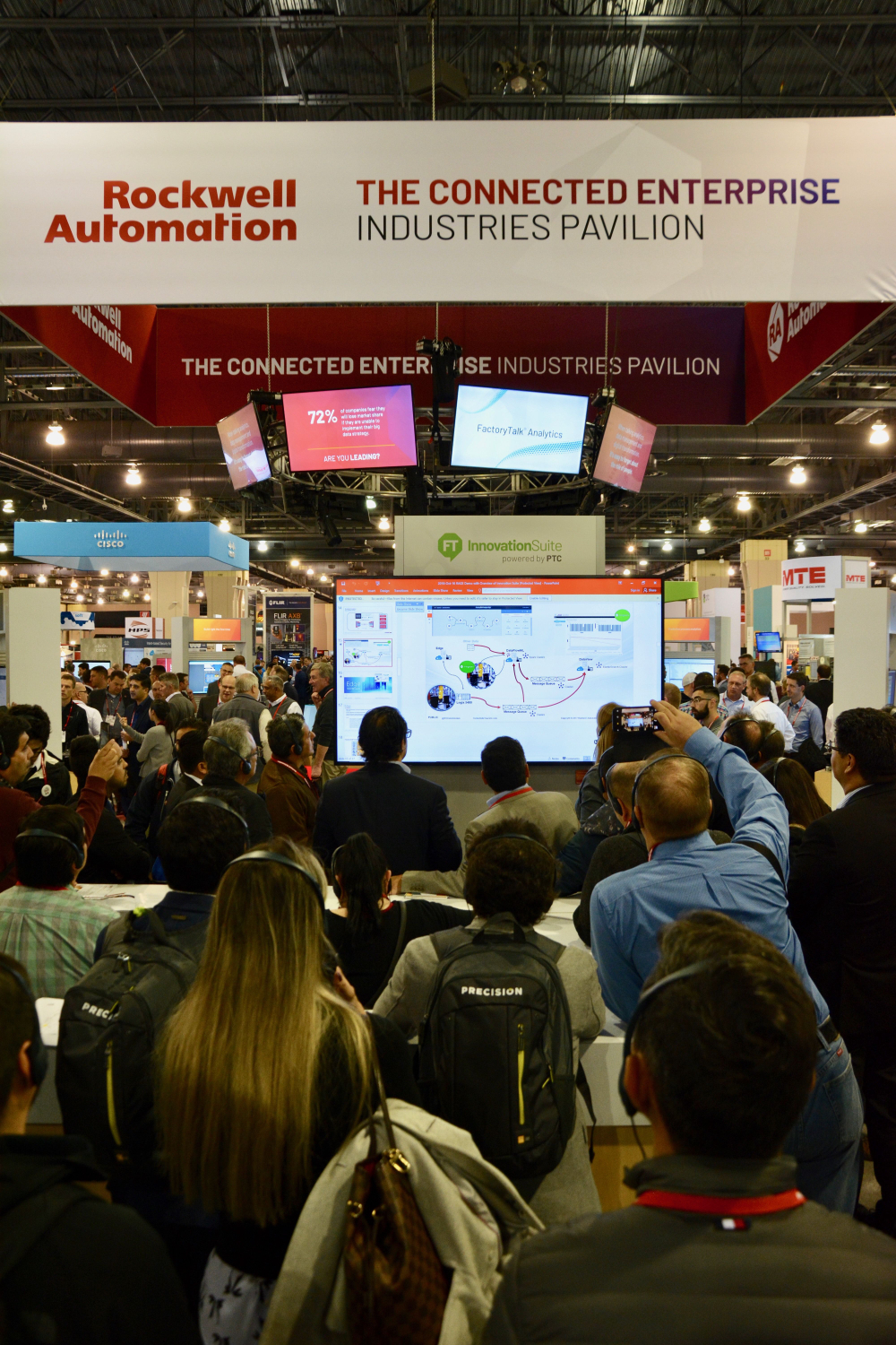 Cette année, environ 13 000 visiteurs étaient présents à l'Automation Fair