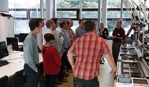 Il est prévu qu'une vingtaine d'entreprises alimentaires fassent partie de ce groupe d'utilisateurs. Lors de la réunion de lancement, il y avait déjà beaucoup d'intérêt