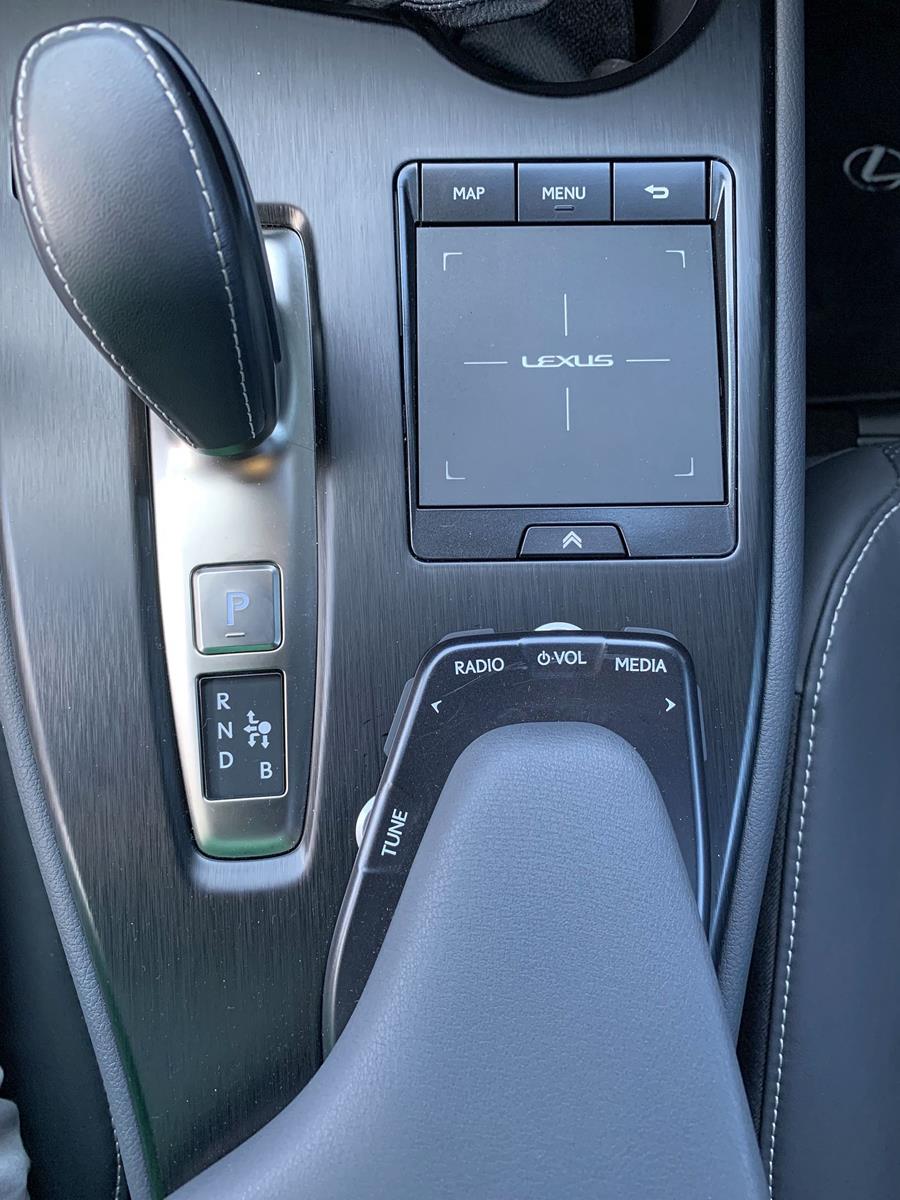 Rijtest Lexus UX300e: Met aparte elektro-invulling