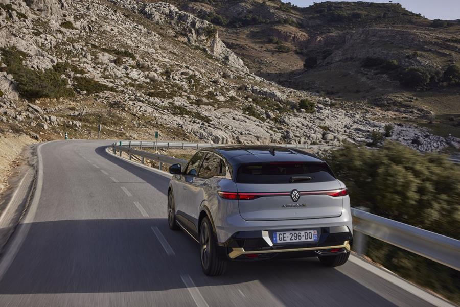 Rijtest Renault Mégane E-TECH Electric EV60: Voorbeeldig zuinig met de opgeslagen energie