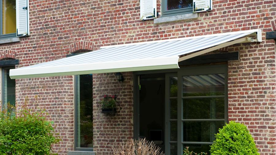 zonneluifel zelf plaatsen