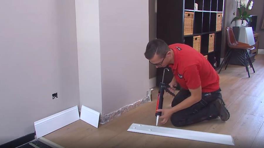 Comment poser des plinthes en bois - Dobbit